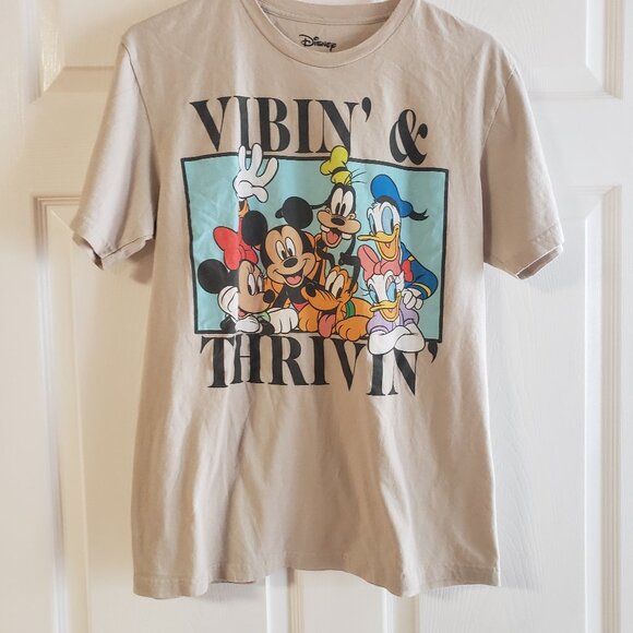 Disney Vibin' & Thrivin' Mickey & Friends Tan Unisex Adult T-Shirt Size Med - Picture 1 of 4